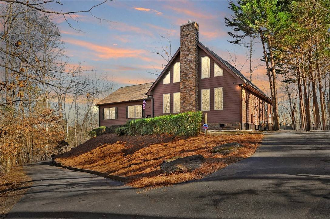 511 Hickory TRL, Westminster, SC 29693