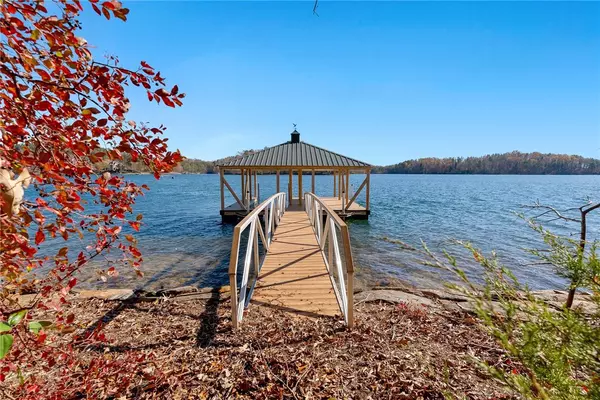 Six Mile, SC 29682,415 Waterscape DR