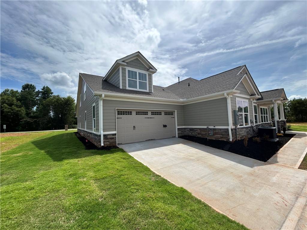 Seneca, SC 29672,260 Meridian WAY