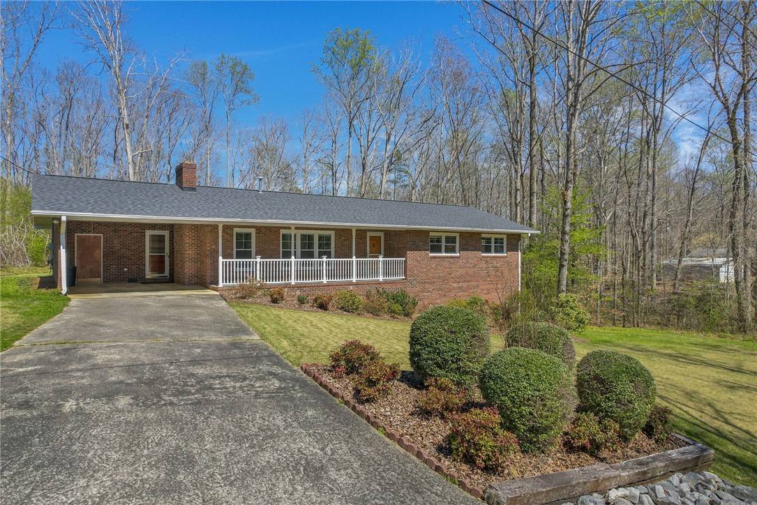 Pickens, SC 29671,127 Spring Valley RD