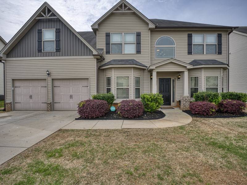 128 E Farrell DR, Woodruff, SC 29388