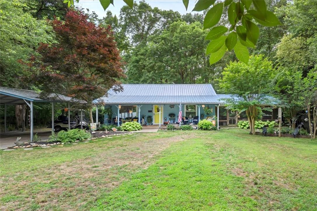 392 Beech DR, Westminster, SC 29693