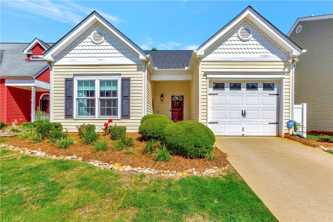 Easley, SC 29642,135 Pin Oak CT