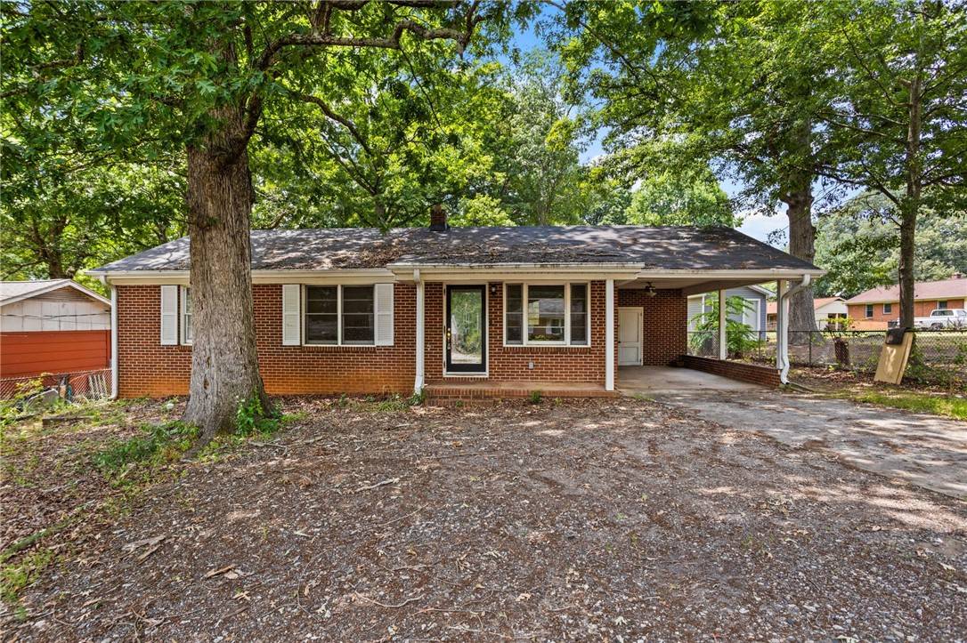 5 Kentland LN, Greenville, SC 29611