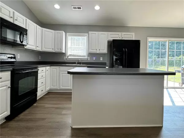 Lyman, SC 29365,286 Heatherbrook DR