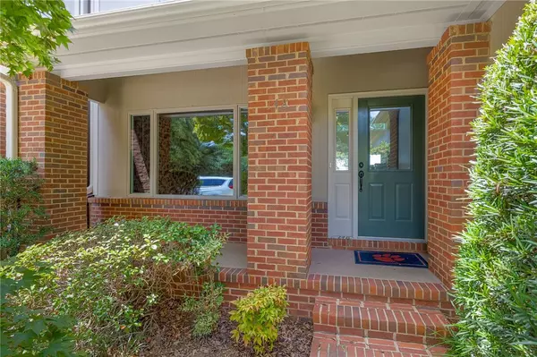 Clemson, SC 29631,148 Riverpoint DR