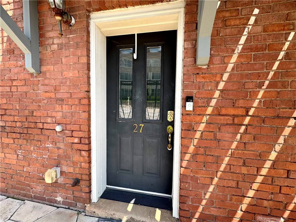 Greenville, SC 29601,400 E Washington ST