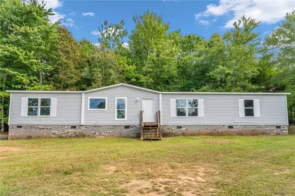 209 Eva PLZ, Easley, SC 29640