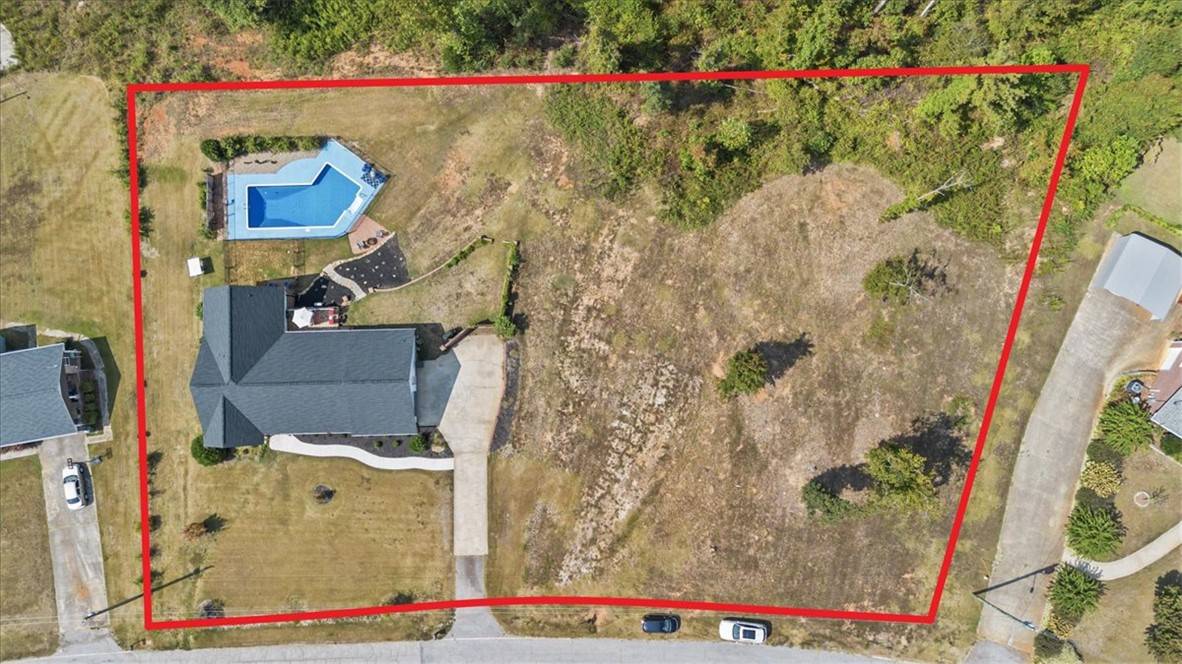 Seneca, SC 29678,613 W Quincy RD