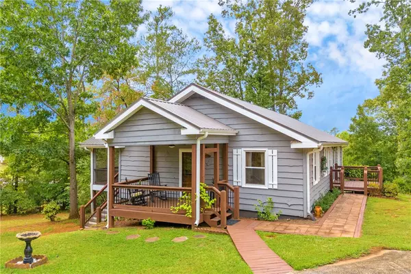 Seneca, SC 29678,1009 Hillsborough DR