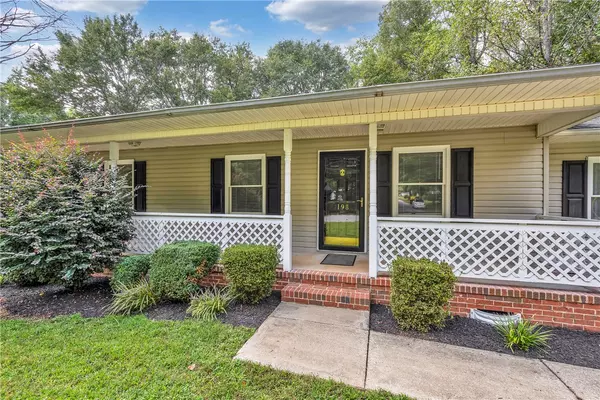 Piedmont, SC 29673,198 Spring Lake RD