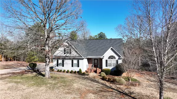 Central, SC 29630,221 Silver Ridge DR