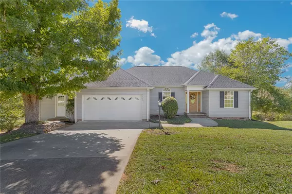 207 Shady Grove EST,  Pickens,  SC 29671