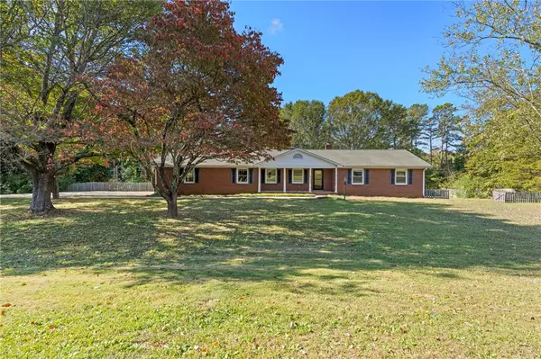 206 Blue Ridge DR, Clemson, SC 29631