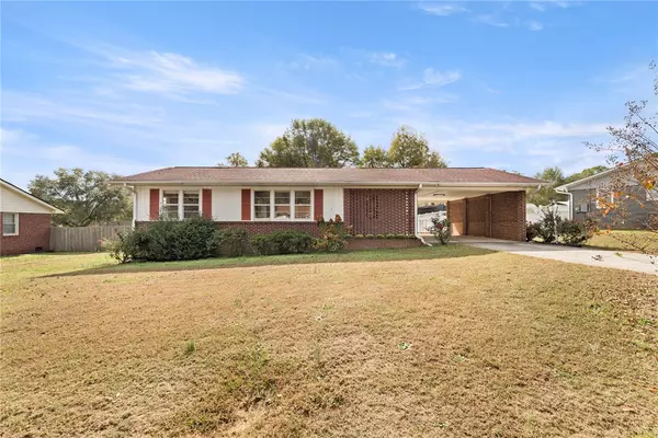 7 Sylvia LN,  Pelzer,  SC 29669