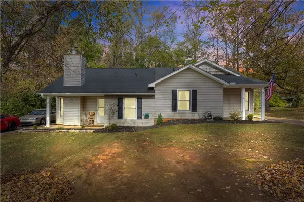 Piedmont, SC 29673,6 and 8 CHARTERHOUSE CT