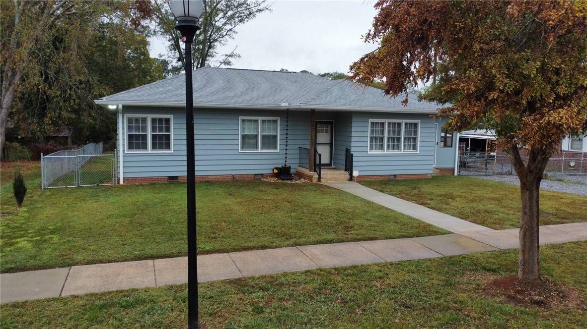 202 East Broad ST, Iva, SC 29655