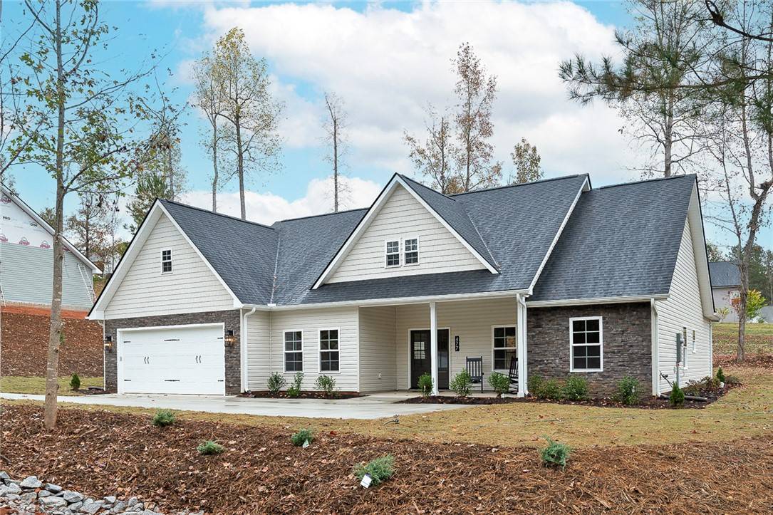 477 Twin View DR, Westminster, SC 29693
