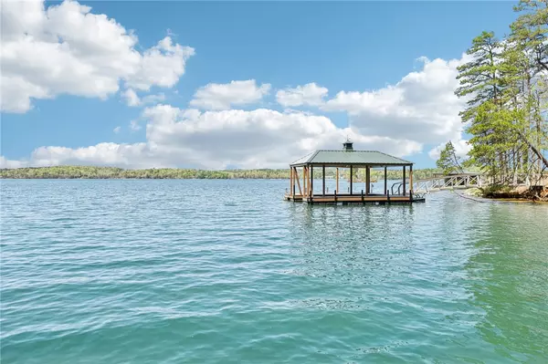 Six Mile, SC 29682,132 Promontory CT