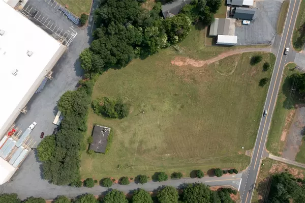 Anderson, SC 29621,222 Brown RD