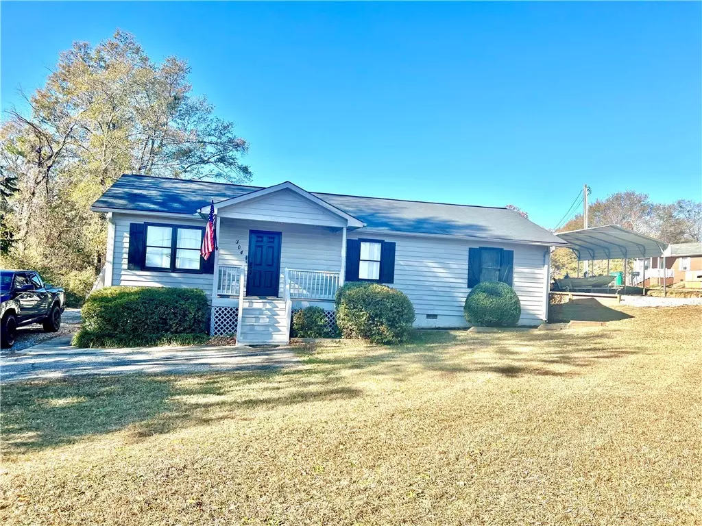 Seneca, SC 29678,304 Lori Jen LN