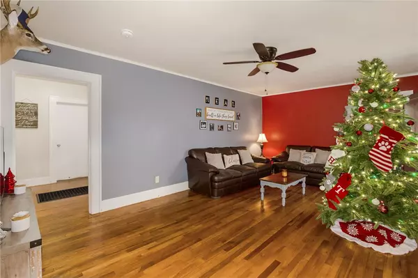 Honea Path, SC 29654,7 George ST