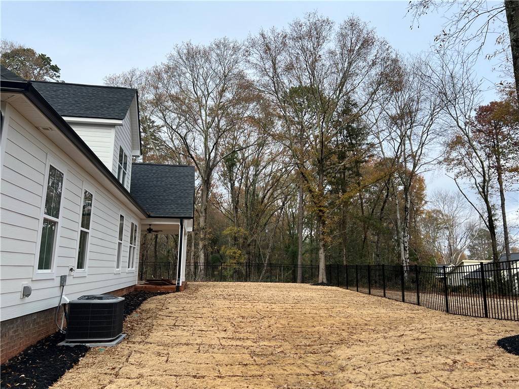 Anderson, SC 29621,2008 Fox Fire RD
