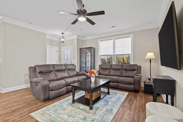 Pendleton, SC 29670,325 Thompson ST