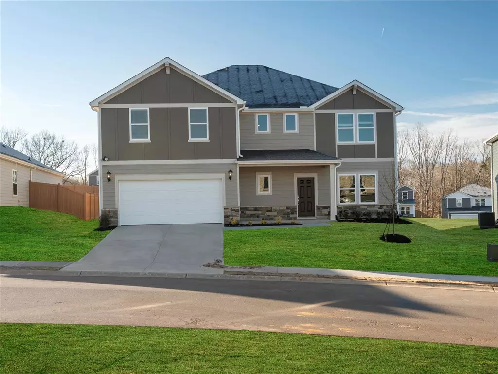 Greer, SC 29651,1042 Hillcraft DR