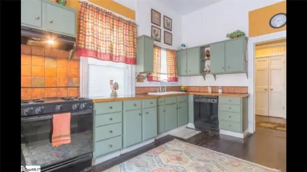 Anderson, SC 29624,110 Maxwell AVE