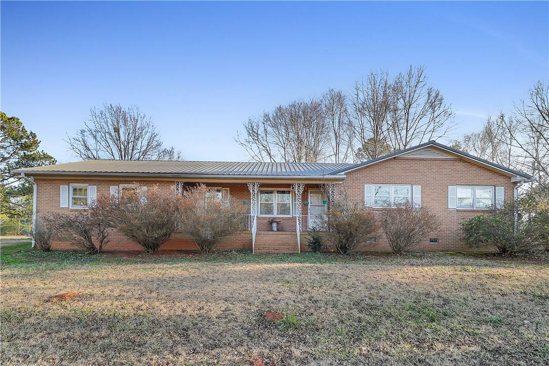 520 Old Union RD, Union, SC 29379
