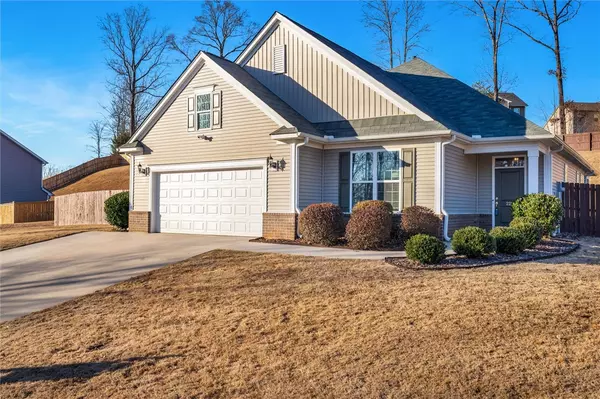 229 Rusing Waters DR, Inman, SC 29349