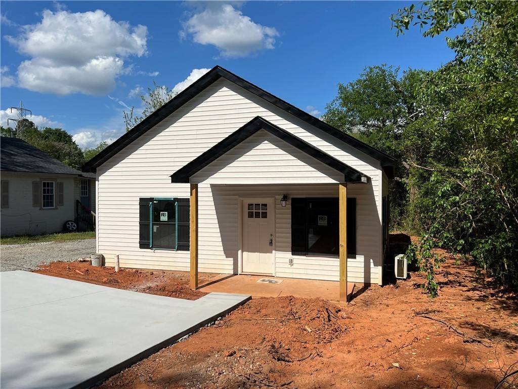 Seneca, SC 29678,307 Hunter ST