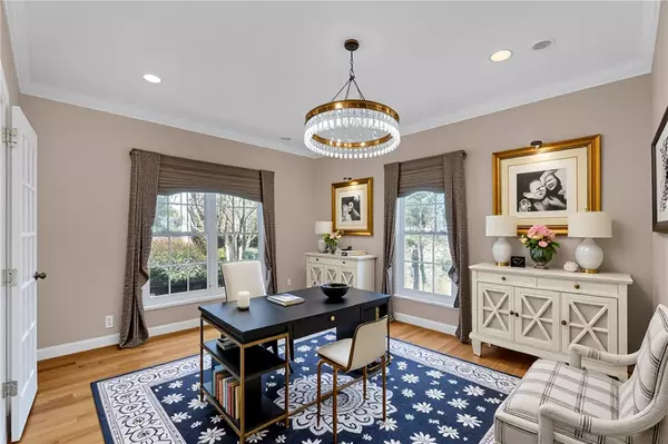 Seneca, SC 29672,523 Heron Cove CIR