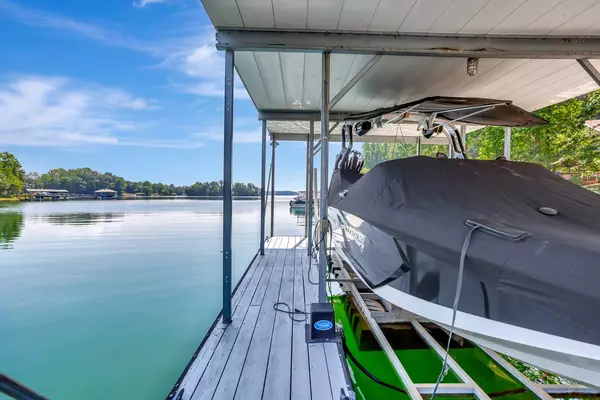 Seneca, SC 29672,221 Lakeside DR