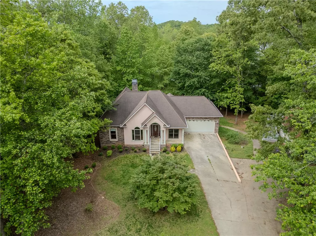 Westminster, SC 29693,278 Blackjack Cove RD