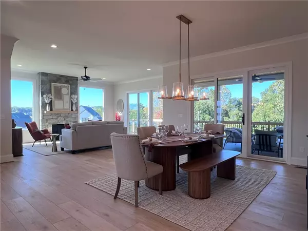 Seneca, SC 29672,528 Rosedale WAY