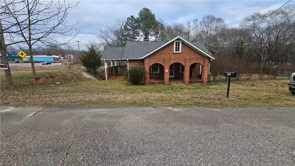 Westminster, SC 29693,403 S Pew ST