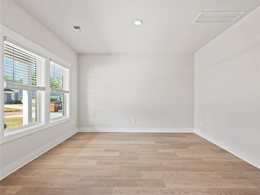 Greenville, SC 29605,113 Veracruz CT