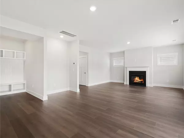 Greenville, SC 29605,107 Veracruz CT