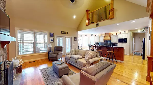 Seneca, SC 29672,614 Winter Pine CT