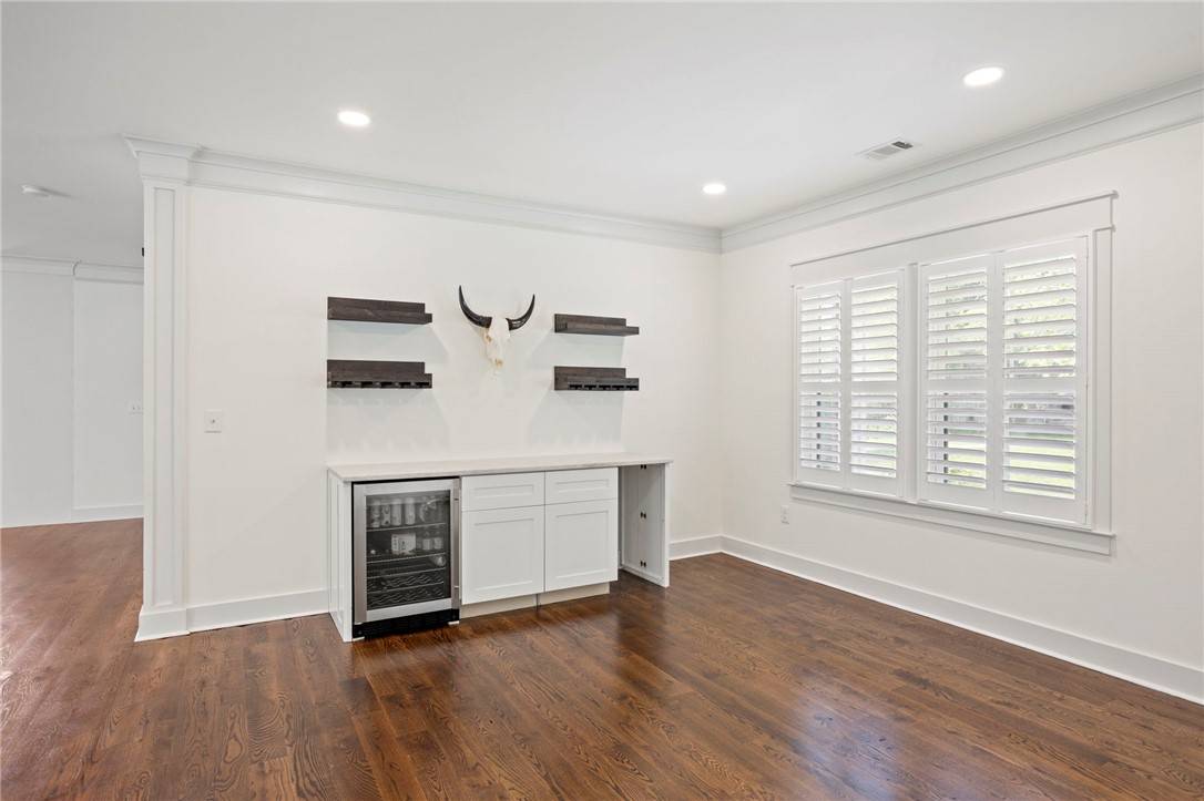Easley, SC 29642,155 California DR