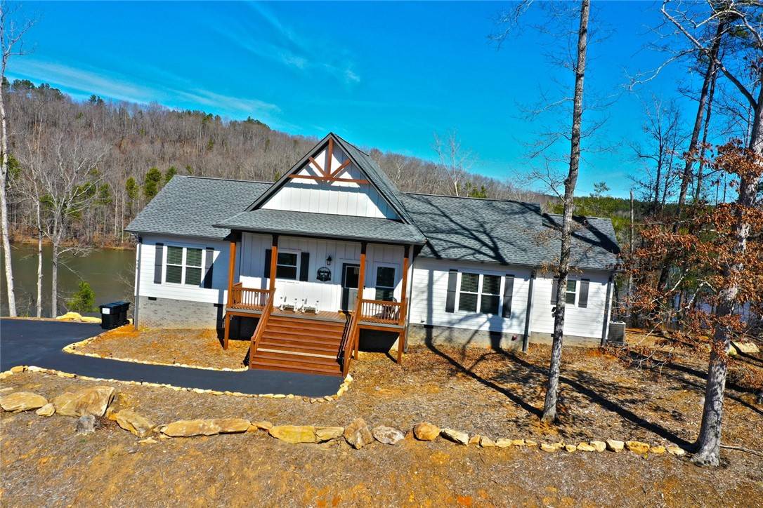 908 Clear Point TRL, Seneca, SC 29672