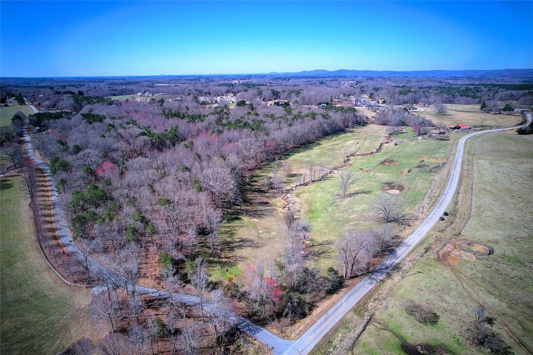Seneca, SC 29672,00 Wolf Stake Church RD