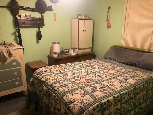Iva, SC 29655,119 HAYNIE AVE