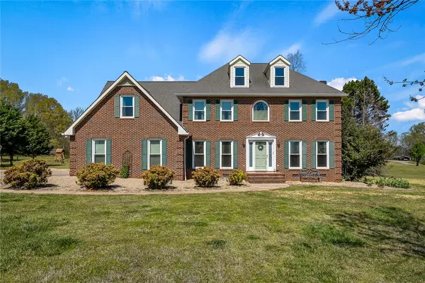 1412 Country Meadows, Anderson, SC 29626