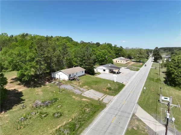 Gray Court, SC 29645,13352 Highway 76