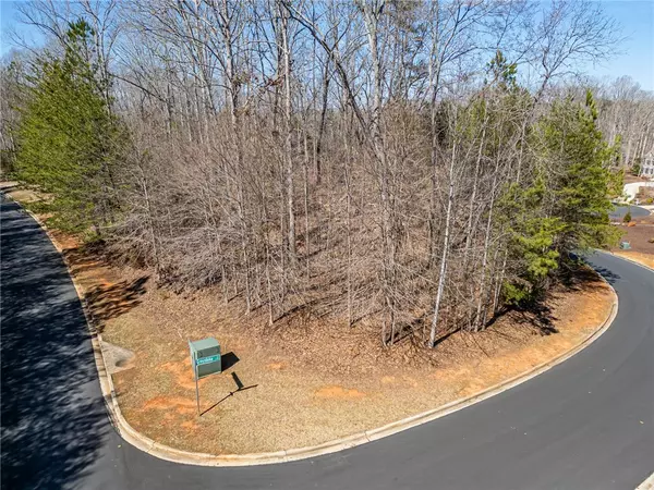 Seneca, SC 29678,000 Grand Overlook DR