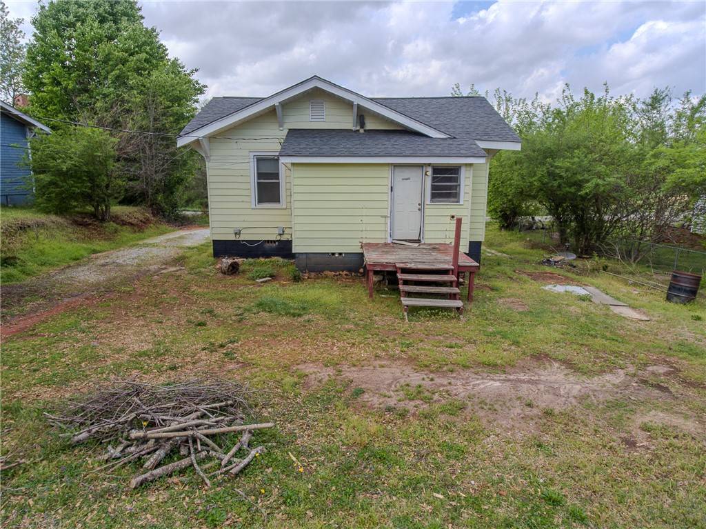 Seneca, SC 29678,107 Hope AVE