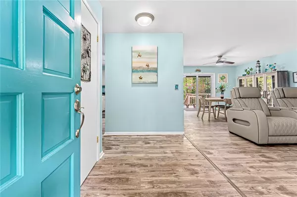 Seneca, SC 29672,709 Alpine DR